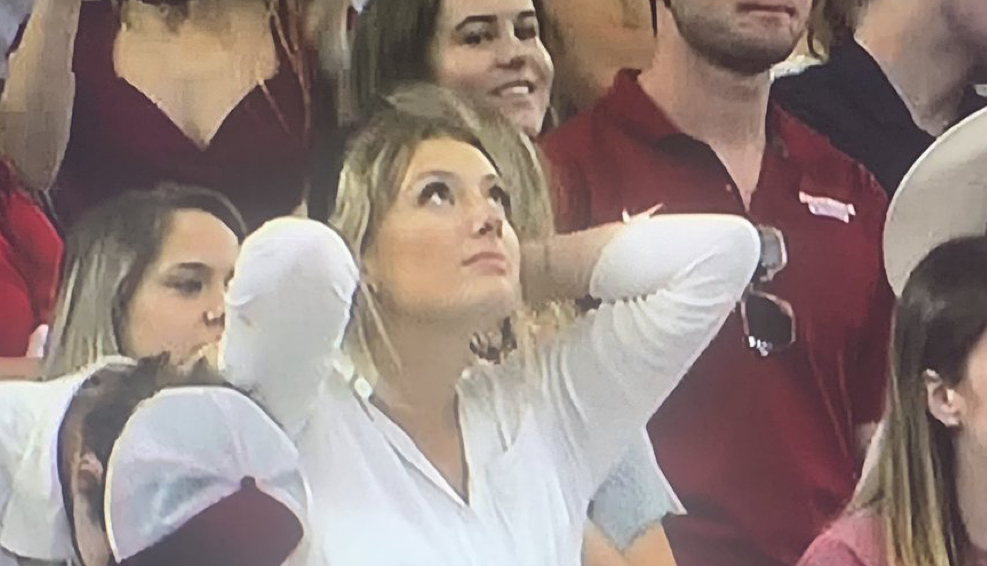 Hot Arkansas Fan Caught on Camera Without Pants On in the Stands